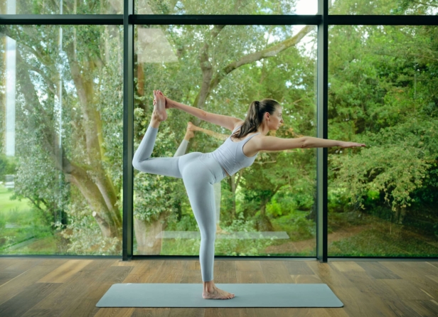 Adare_Manor_Yoga_Studio_04_Jack_Hardy_2022