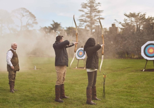 archery-couple-2