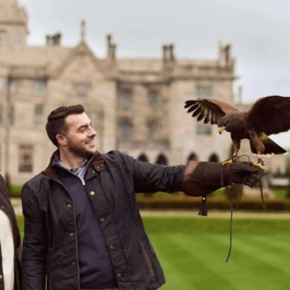 falconry-couple-1