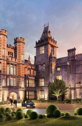 Are pets allowed to stay at Adare Manor?