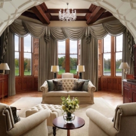 signature-suite-lady-caroline-sitting-room-1