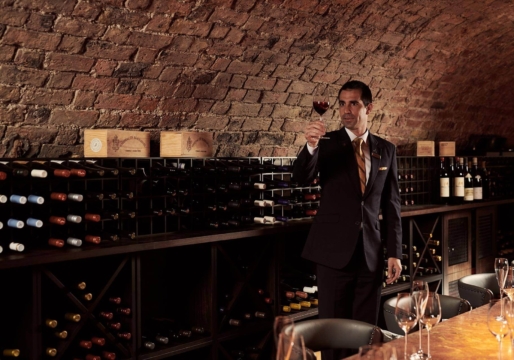 sommelier-1